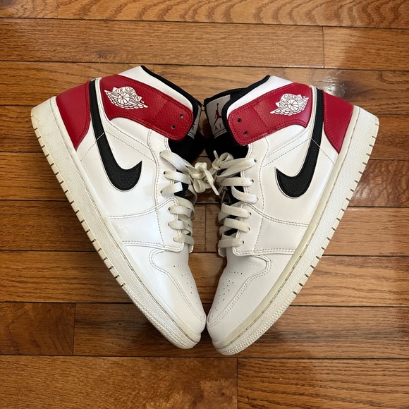 äººæ°è¶æ¿å® NIKE JORDAN BRAND WMNS AIR JORDAN 1 MID SEã®éè²© by saï½ãã¤ã­ãªãã©ã¯ã - å½ç£ 